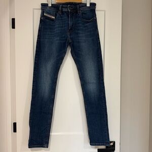 👖 Diesel Thommer Slim Fit Jeans – Classic Wash 👖